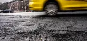 ADAC warnt vor Milliardenkosten durch winterbedingte Straßenschäden und Schlaglöcher