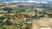 Außergewöhnliche Immobilien-Auktion in MV: Gartenanlage, Agentenhaus und Feuerwehrturm unter dem Hammer