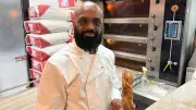 Bäcker aus Sri Lanka gewinnt Pariser Baguette-Wettbewerb und beliefert Élysée-Palast