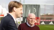 BILD-Sportchef trifft Uli Hoeneß: Ein unvergesslicher Moment mit dem FC Bayern-Legendär