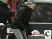 Blessin vor Kellerduell: 'Druck auf dem Kessel' im Kampf gegen Werder Bremen