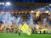 BVB-Fans beeindrucken mit gewaltiger Choreo und Pyroshow vor Bayern-Duell