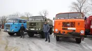 DDR-Oldtimer trotzen Winter: IFA-Wintertreffen in Jürgenstorf lockt mit W 50 und Picco-Dumper