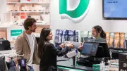 Deichmann eröffnet modernisierten Store in Rostock mit digitaler Fußmessung