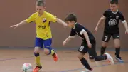 Ducherower Fußballtalente begeistern beim Hallencup mit starken Leistungen