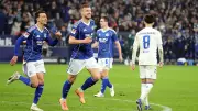 Dzeko dominiert mit Tor-Party: Schalke stürmt dank Superstar zurück an die Spitze