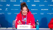Eileen Gu reagiert auf Gold-Frage mit Gelächter - Olympia-Silber für Freestyle-Skierin