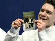 Eiskunstläufer Naumov ehrt verstorbene Eltern mit bewegender Olympia-Darbietung