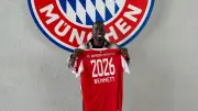 FC Bayern holt TikTok-Star Bennett Iyamu als Sprachlehrer für den Campus