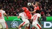 FC Bayern München zieht im DFB-Pokal gegen RB Leipzig davon