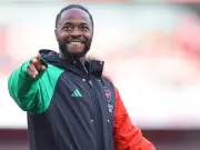 Feyenoord Rotterdam zieht wegen Sterling nach Belgien um - Kurioser Klub-Umzug