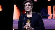 Goldener Bär für deutschen Film: İlker Çatak gewinnt Berlinale mit „Gelbe Briefe“