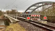 Havag sperrt marode Saale-Brücke: Straßenbahnlinie 5 auf Busse umgeleitet