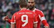 Jonathan Tahs Aufstieg beim FC Bayern: Kapitänsbinde in Bremen als Symbol für Führungsrolle