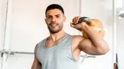 Kettlebell Snatch: Der ultimative Muskel-Allrounder für funktionelle Kraft