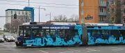 Kinderwagen in Frankfurt (Oder) von Straßenbahn erfasst: Einjähriges Mädchen leicht verletzt