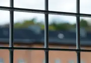 Landgericht Bremen ordnet Psychiatrie-Unterbringung für gewalttätigen Angeklagten an