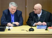 Landgericht verurteilt AfD-Politiker wegen Hitlergruß auf Wahlplakat zu Geldstrafe