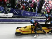 Lochner dominiert im Vierer-Bob: Perfekter Karriereabschluss winkt in Cortina
