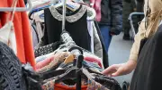 Mädelsflohmarkt in Boltenhagen: Mode, Musik und Miteinander zum Frauentag