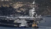 Militärische Eskalation im Nahen Osten: US-Flugzeugträger erreicht Kreta vor Hintergrund von Iran-Konflikt