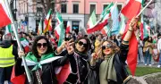 Münchner demonstrieren gegen iranische Regierung nach Militärschlägen