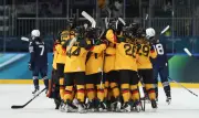 Olympia-Viertelfinale fix: Deutschlands Eishockey-Frauen trotzen Außenseiterrolle
