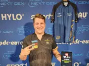 Paul Krohne dominiert PDC Next Gen: Deutscher Darts-Star feiert Doppelsieg