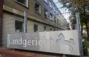 Prozessbeginn in Verden: Mutter soll totes Baby in Gefrierfach versteckt haben