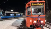 Rostocks Tatra-Straßenbahnen aus DDR-Zeiten: Robuste Helfer im Wintereinsatz