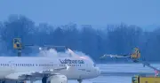 Schneechaos legt Münchner Flughafen lahm: Wichtige Tipps für gestresste Reisende