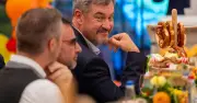 Söders Steuersenkung in der Gastronomie: Warum Bayern im Wirtshaus trotzdem mehr zahlen