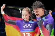 Silber und Bronze: Deutsche Skeletonis glänzen bei Olympia-Team-Premiere