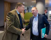 Tarifabschluss für Länder-Beschäftigte: 5,8 Prozent mehr Gehalt in drei Schritten