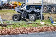 Tödlicher Quad-Unfall in Schüttorf: 50-Jähriger prallt gegen Metallzaun