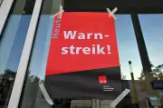 Thüringer Landesbeschäftigte im Warnstreik: Über 1.000 Arbeitnehmer legen Arbeit nieder