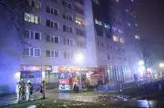 Tragischer Hochhausbrand in Berlin: Kind stirbt, 20 Wohnungen unbewohnbar