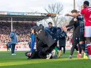 Tumulte in der 3. Liga: Strittige Tor-Entscheidung löst Zoff nach Abpfiff aus