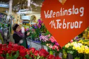 Valentinstag wird teurer: Schokolade und Blumen kosten deutlich mehr