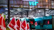 Verdi ruft zu bundesweiten ÖPNV-Warnstreiks auf: Busse und Bahnen stehen still