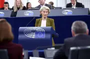 Von der Leyen rechnet mit deutscher Fax-Kultur im EU-Parlament ab