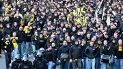 Vor Bayern-Duell: BVB-Fans sorgen mit Gänsehaut-Marsch für atemberaubende Stimmung