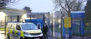 Zwei Jugendliche an Londoner Schule niedergestochen: Polizei ermittelt