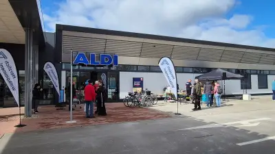 Aldi im Merse-Center Merseburg: Moderner Markt mit neuem Konzept nach Umbau eröffnet