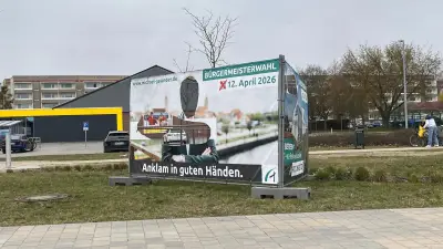 Anklam: Unbekannte zerschneiden Wahlplakate zur Bürgermeisterwahl - Polizei sucht Zeugen