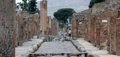 Antikes Maschinengewehr entdeckt: Pompeji wurde vor 2000 Jahren mit Polybolus beschossen