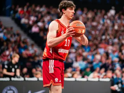 Bayern München bindet Justinian Jessup langfristig bis 2028