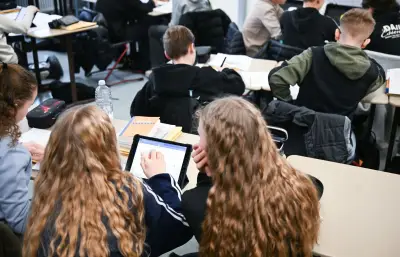 Berlin plant mehr Vergleichstests an Schulen: KI und digitale Zeugnisse sollen Bildungsqualität steigern