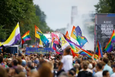 Berliner Senat beschließt umfassende Landesstrategie für mehr Sicherheit queerer Menschen