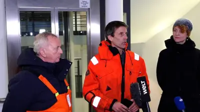 Buckelwal Timmy vor Wismar gerettet: Umweltminister Backhaus gibt Details bekannt